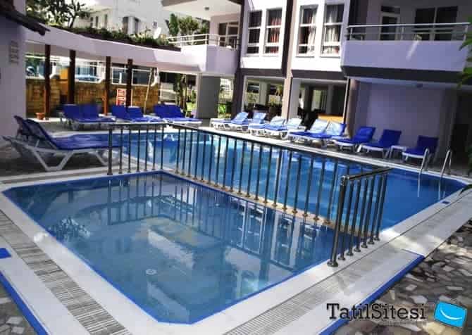 Rosella Apart Hotel